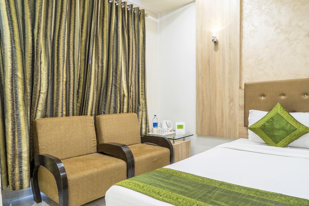 Treebo Unity Hotel Ahmedabad Exterior foto