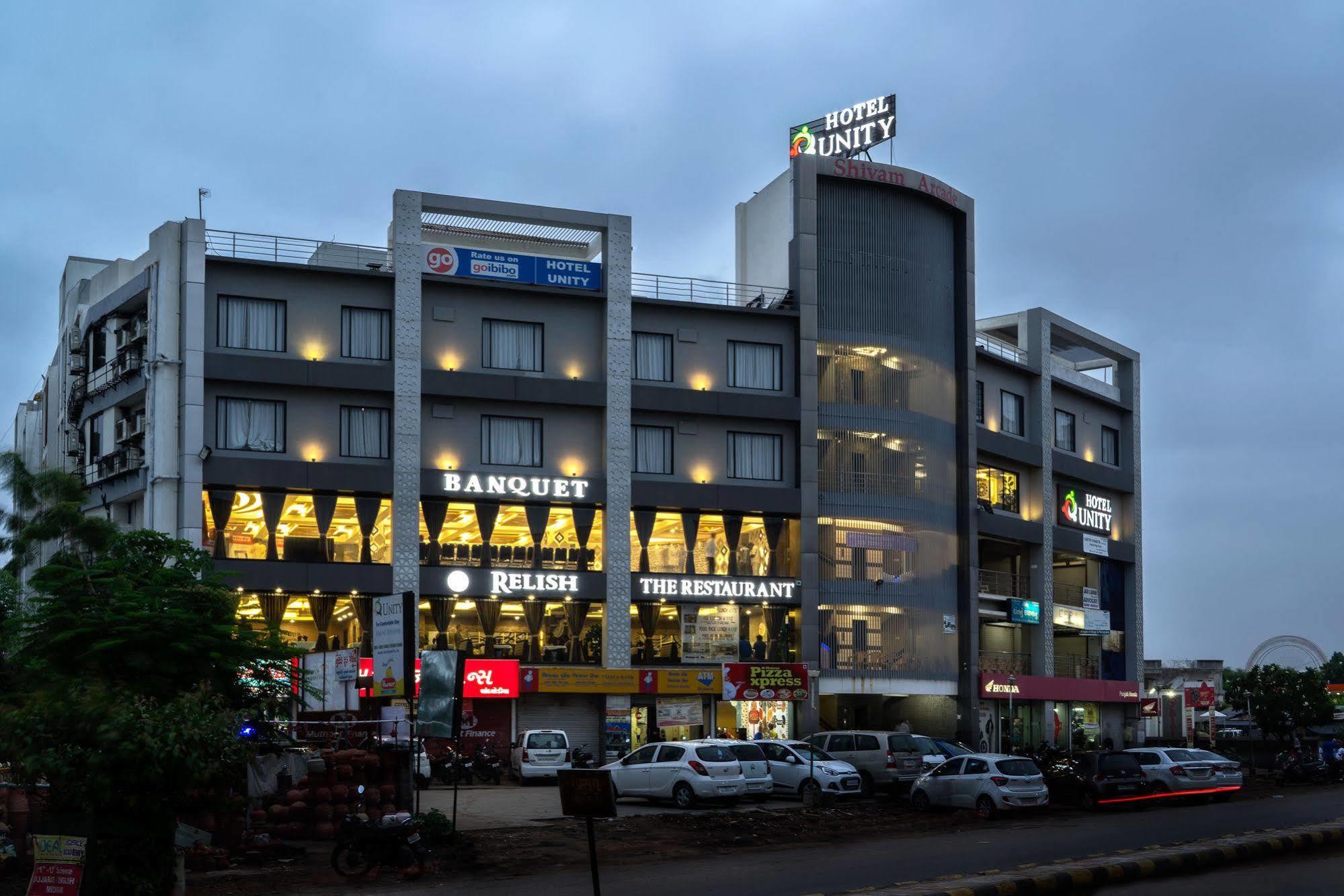 Treebo Unity Hotel Ahmedabad Exterior foto